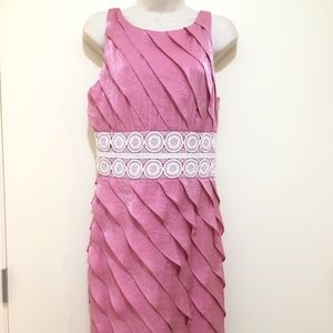 Maggy L Dress Ladies Size 8 Pink Sheath Sleeveless